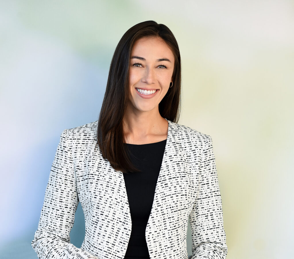 Headshot of Lindsay Tamchin